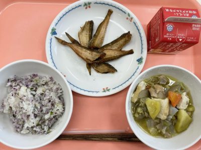 １１月３０日（水）図書コラボ給食　鳥取県の郷土料理